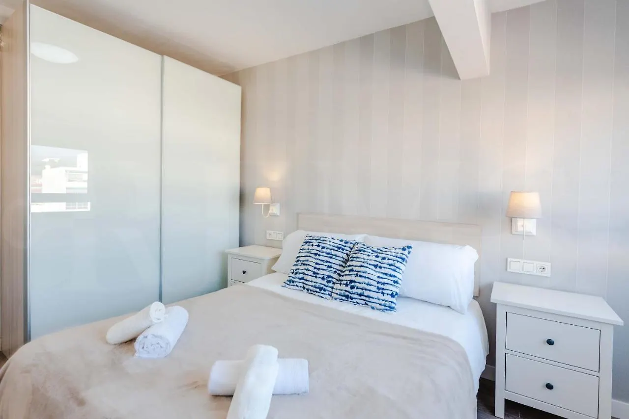 Spacious Apartment With A View - Historic Center By Rems Malaga