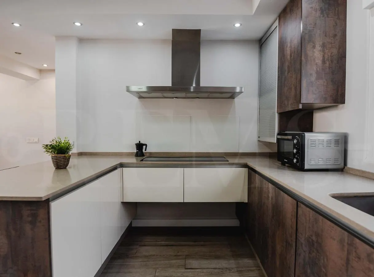 Spacious Apartment With A View - Historic Center By Rems Malaga